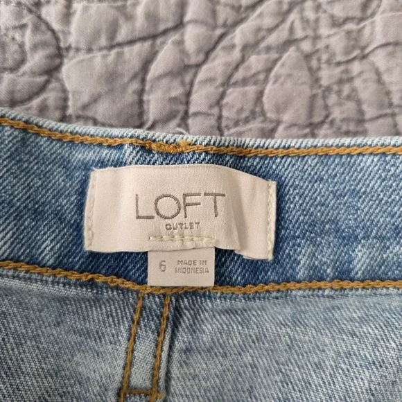 Loft Outlet Womens 6 Denim Blue Jean Knee Length Skirt 5 Pocket Light Wash - Picture 5 of 8